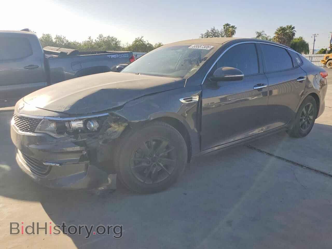 Фотография KNAGT4L34H5163815 - KIA OPTIMA 2017
