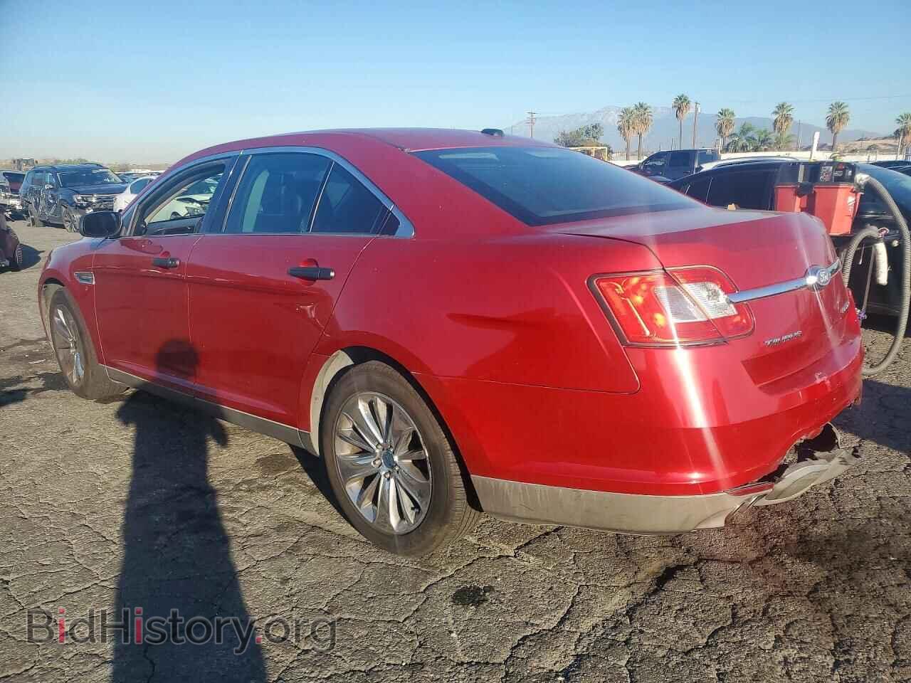 2011 FORD TAURUS - VIN: 1FAHP2FW2BG104639 - Фото 2