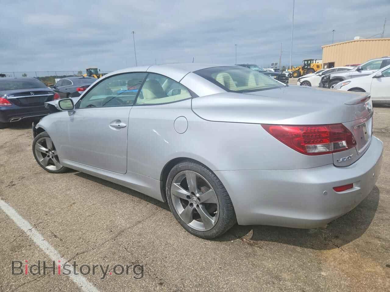 2010 LEXUS IS - VIN: JTHFF2C29A2511549 - Фото 2