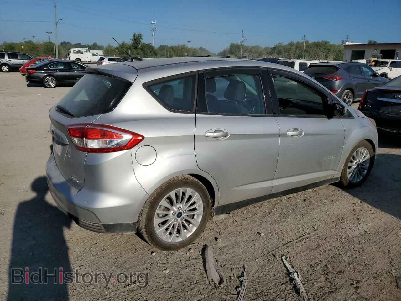 2017 FORD CMAX - VIN: 1FADP5AU2HL116747 - Фото 3