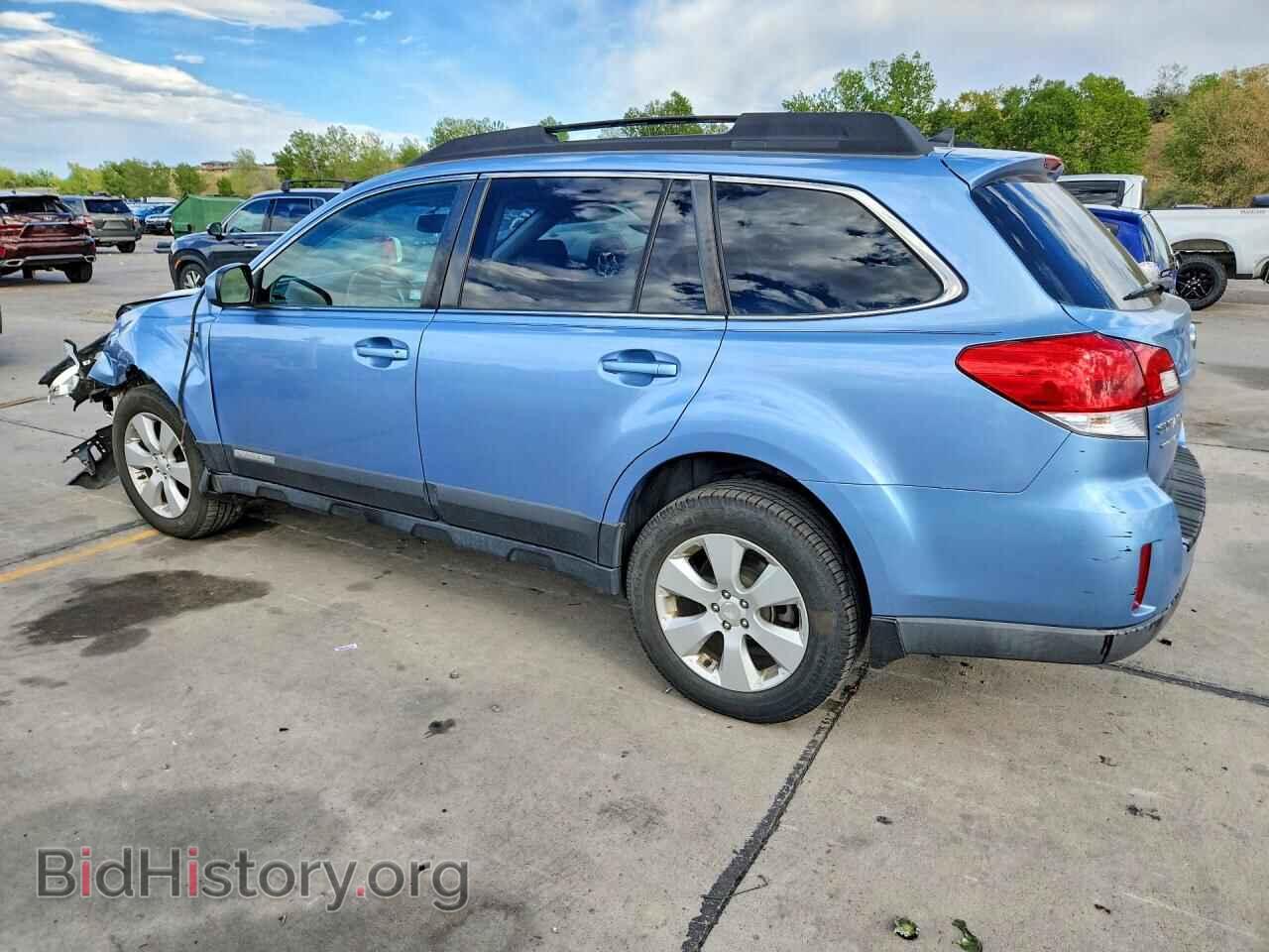 2011 SUBARU OUTBACK - VIN: 4S4BRCLC1B3355357 - Photo 2