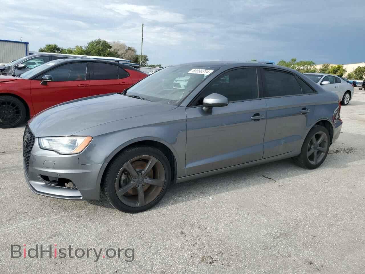 Фотография WAUA7GFF7G1071458 - AUDI A3 2016