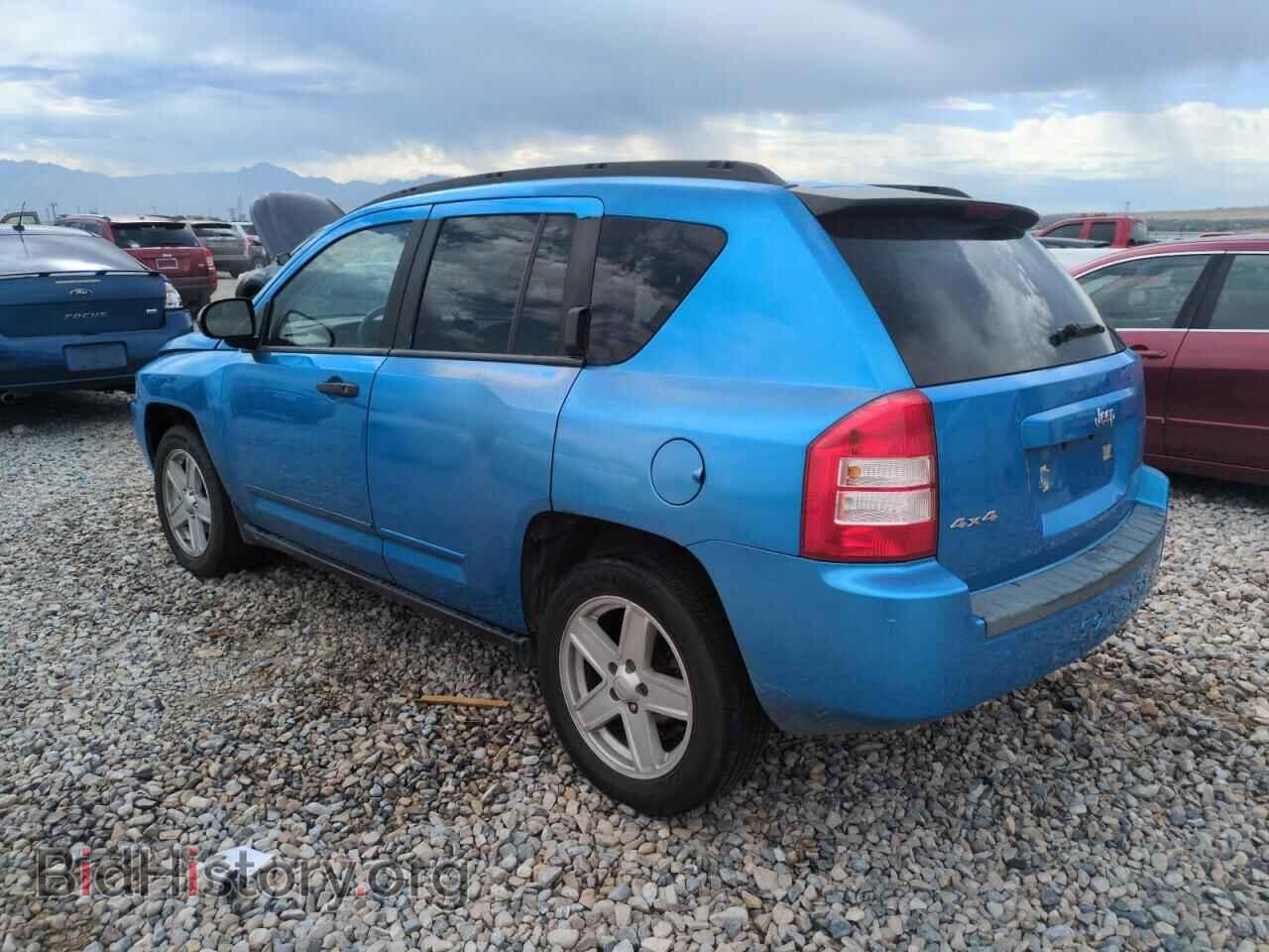 2008 JEEP COMPASS - VIN: 1J8FF47W08D669120 - Фото 2
