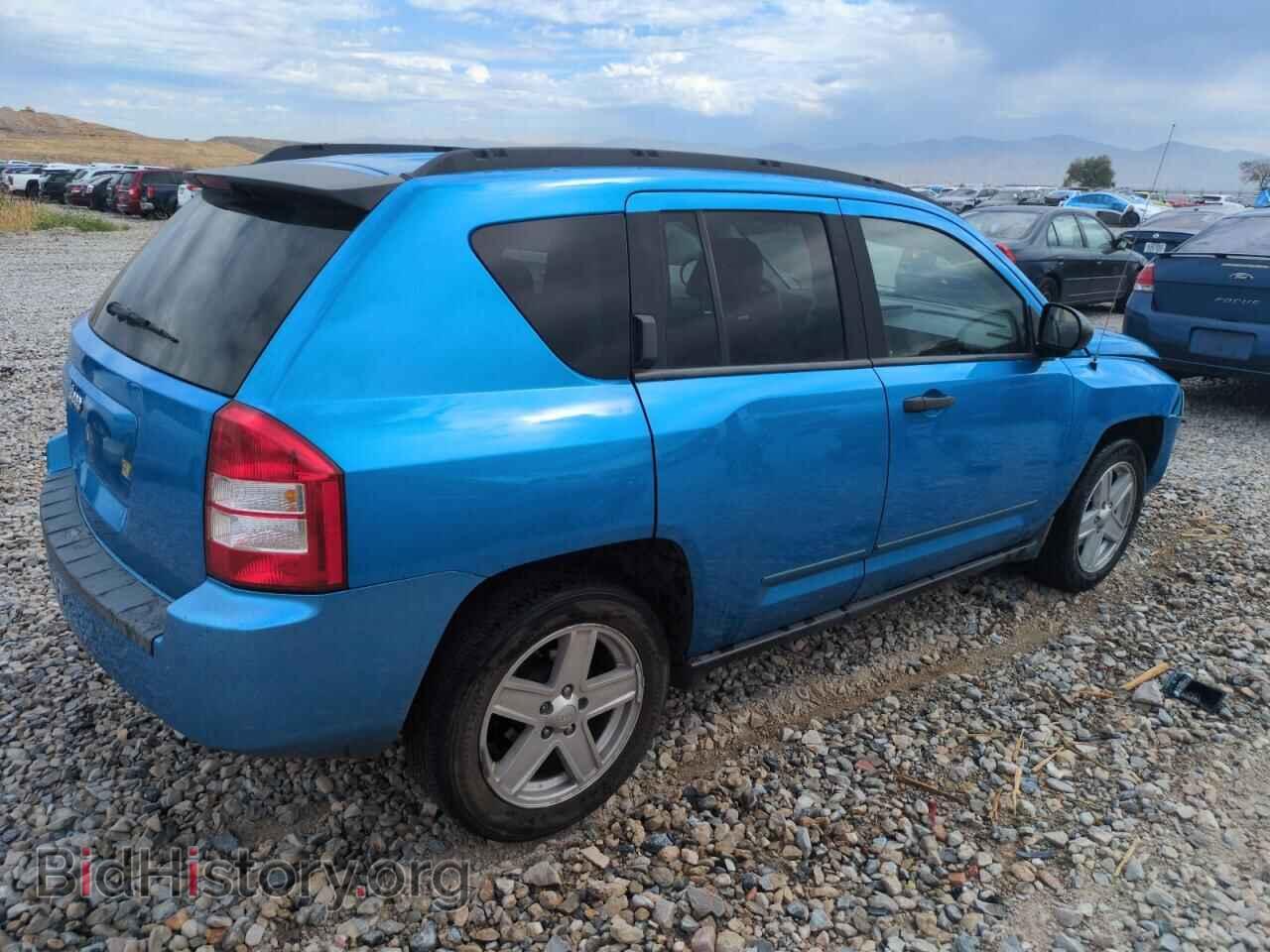 2008 JEEP COMPASS - VIN: 1J8FF47W08D669120 - Фото 3