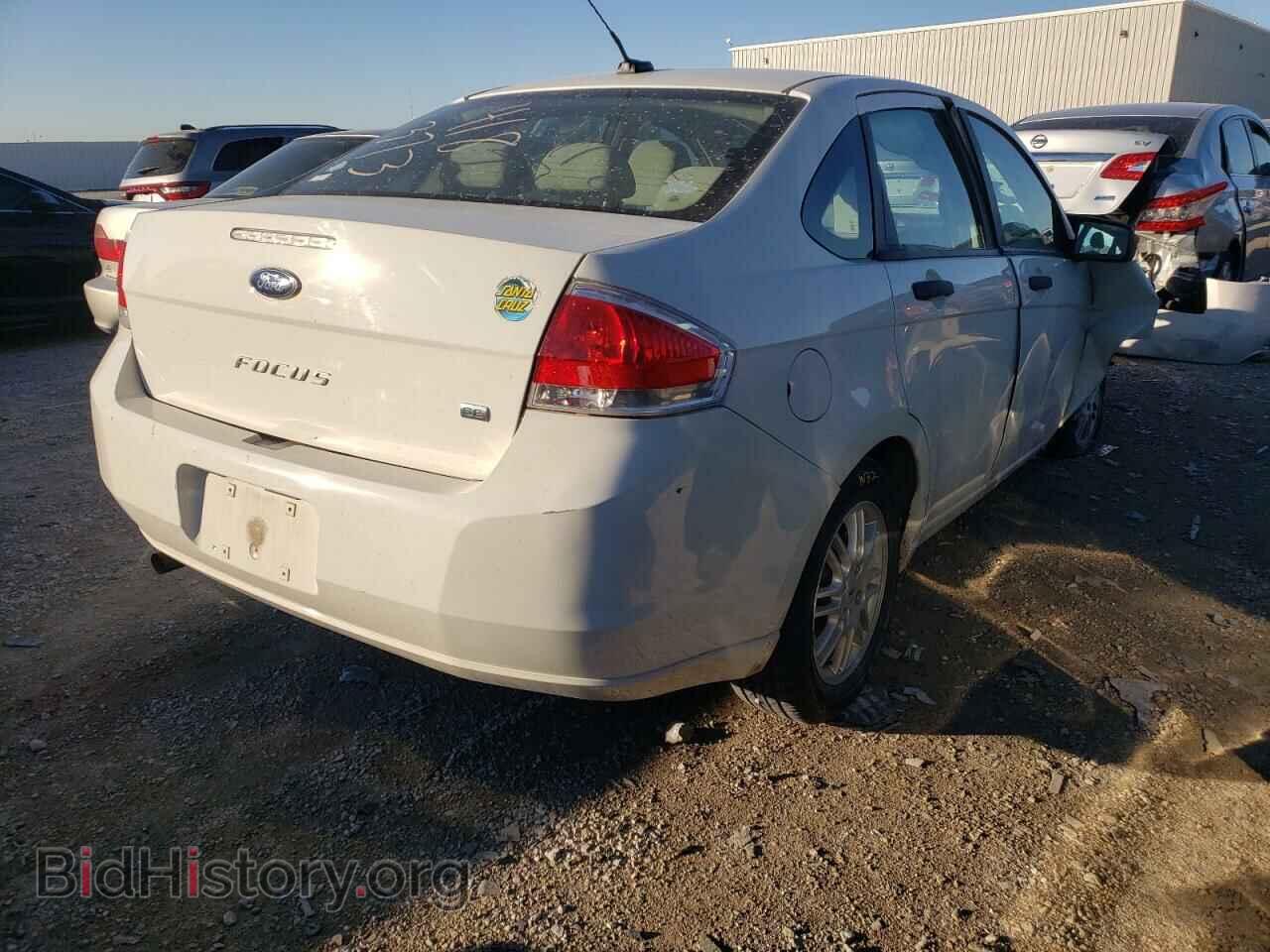 2010 FORD FOCUS - VIN: 1FAHP3FN3AW139188 - Фото 4