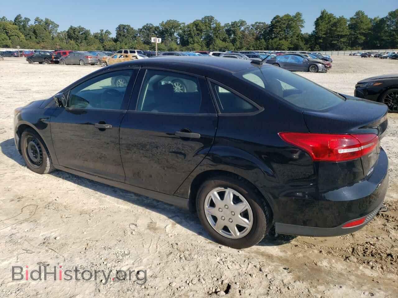 2018 FORD FOCUS - VIN: 1FADP3E29JL227301 - Photo 2