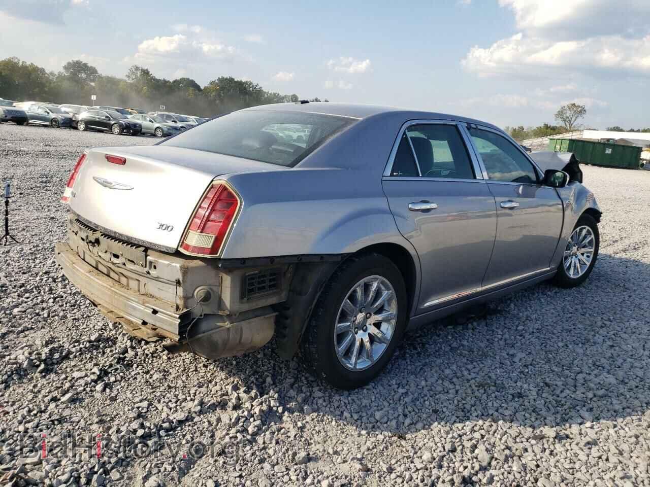 2011 CHRYSLER 300 - VIN: 2C3CA5CG2BH533244 - Фото 3