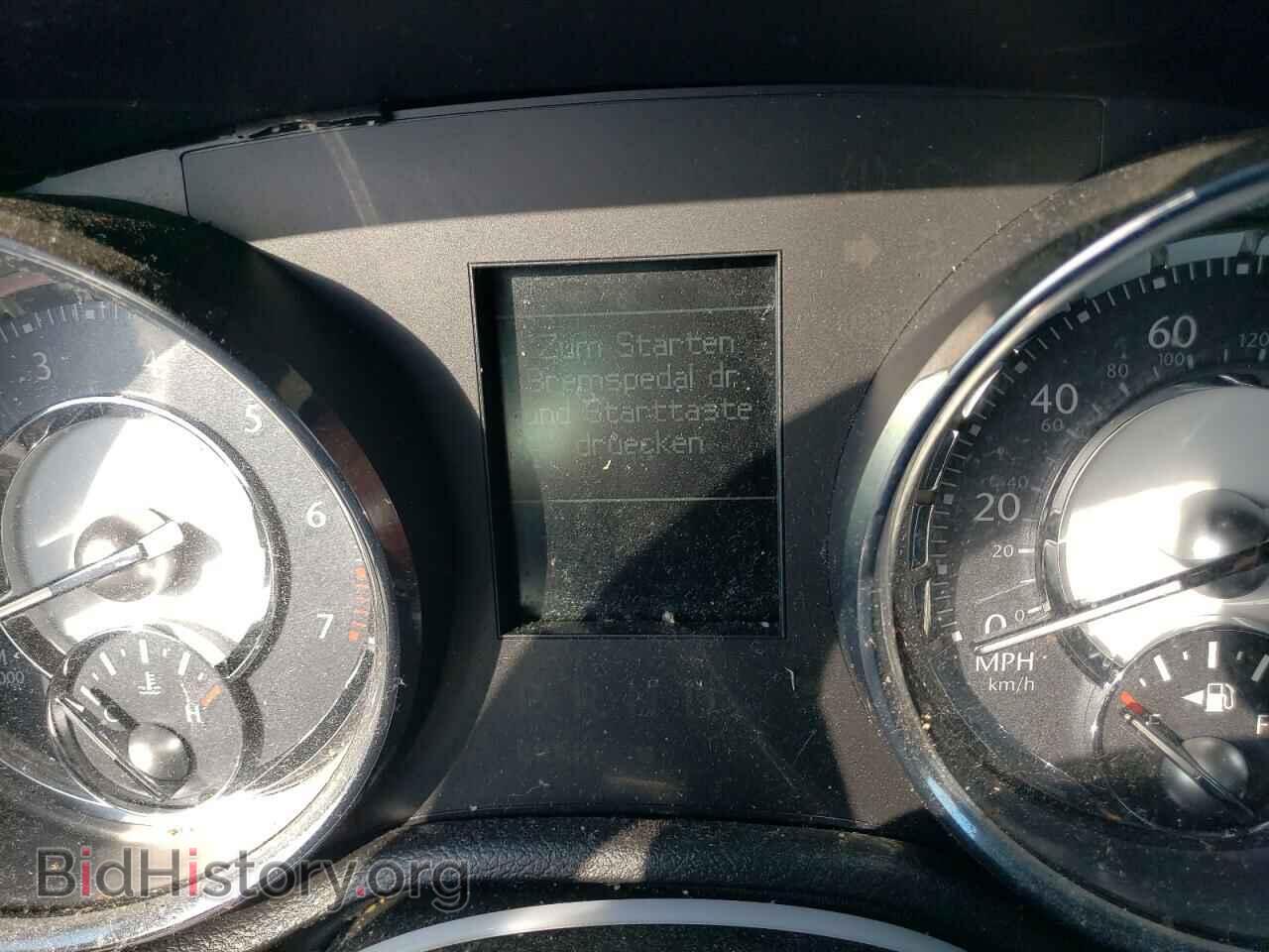 2011 CHRYSLER 300 - VIN: 2C3CA5CG2BH533244 - Фото 9