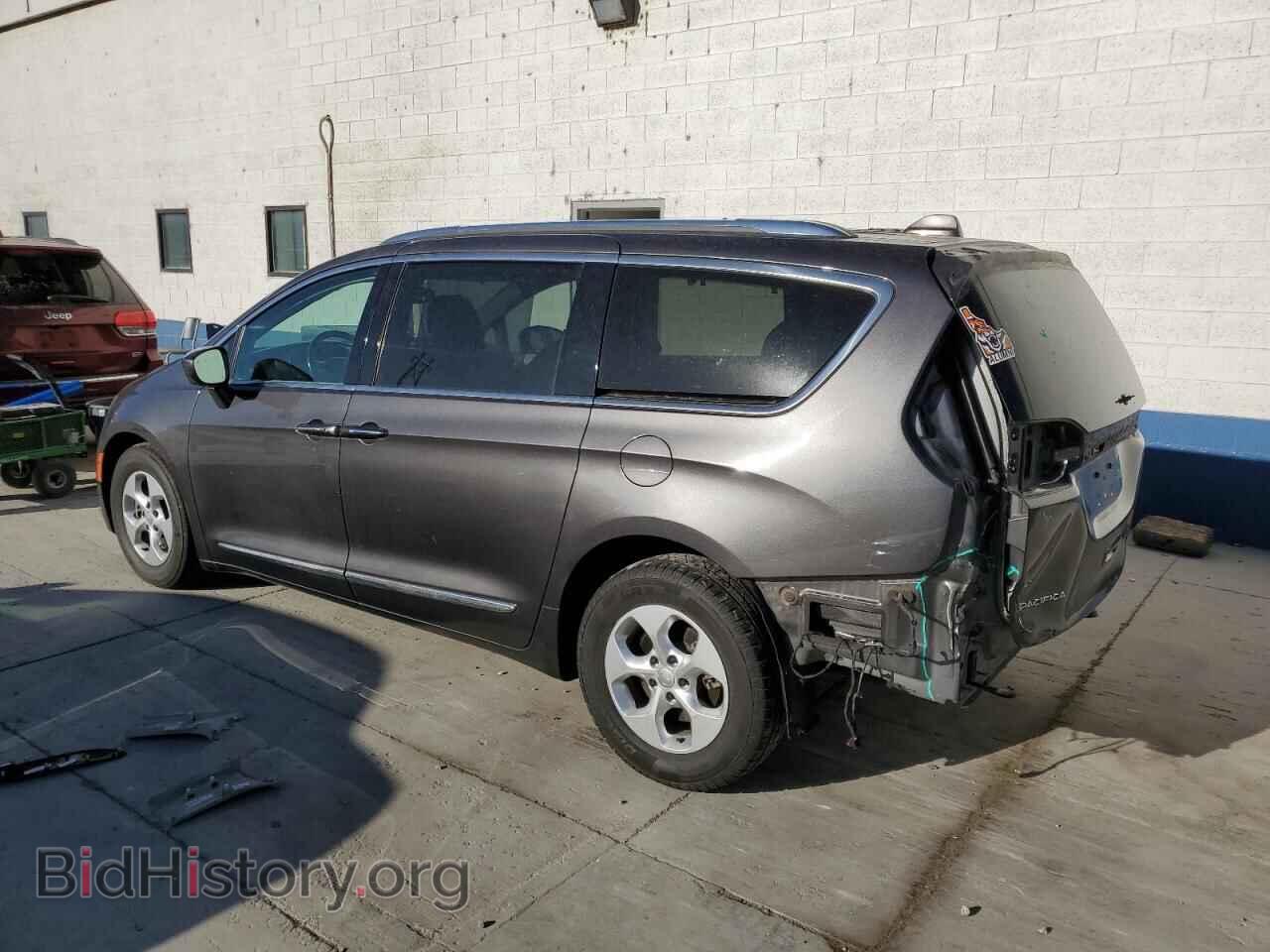 2017 CHRYSLER PACIFICA - VIN: 2C4RC1EG2HR519806 - Фото 2