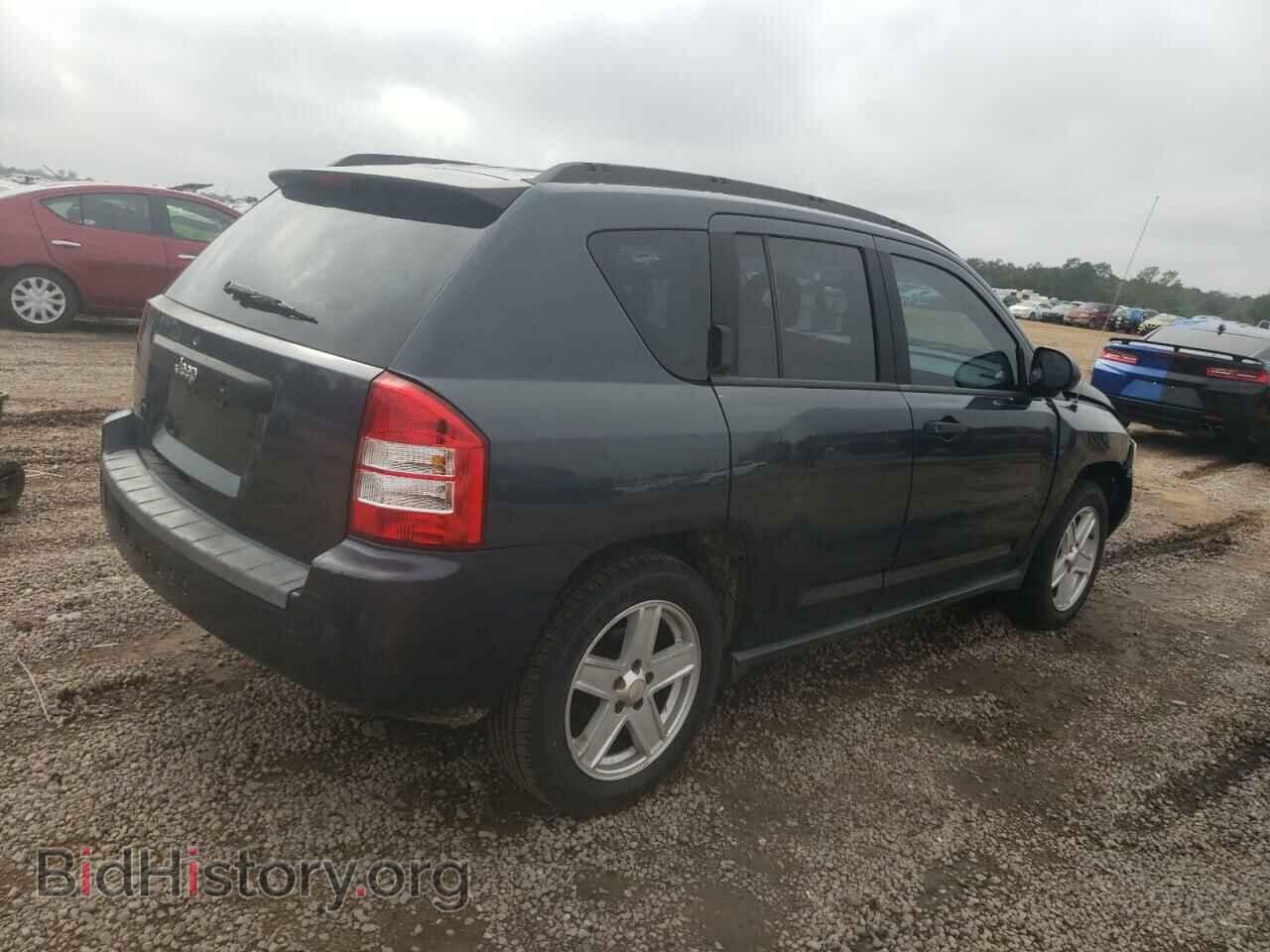 2007 JEEP COMPASS - VIN: 1J8FT47W57D124585 - Фото 3