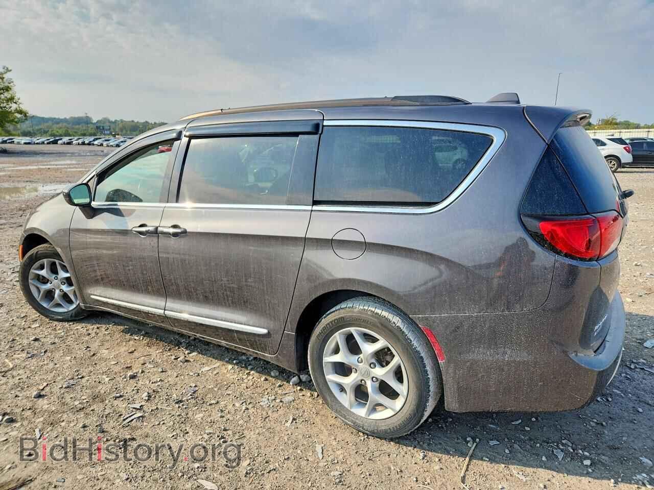 2017 CHRYSLER PACIFICA - VIN: 2C4RC1BG6HR676341 - Photo 2
