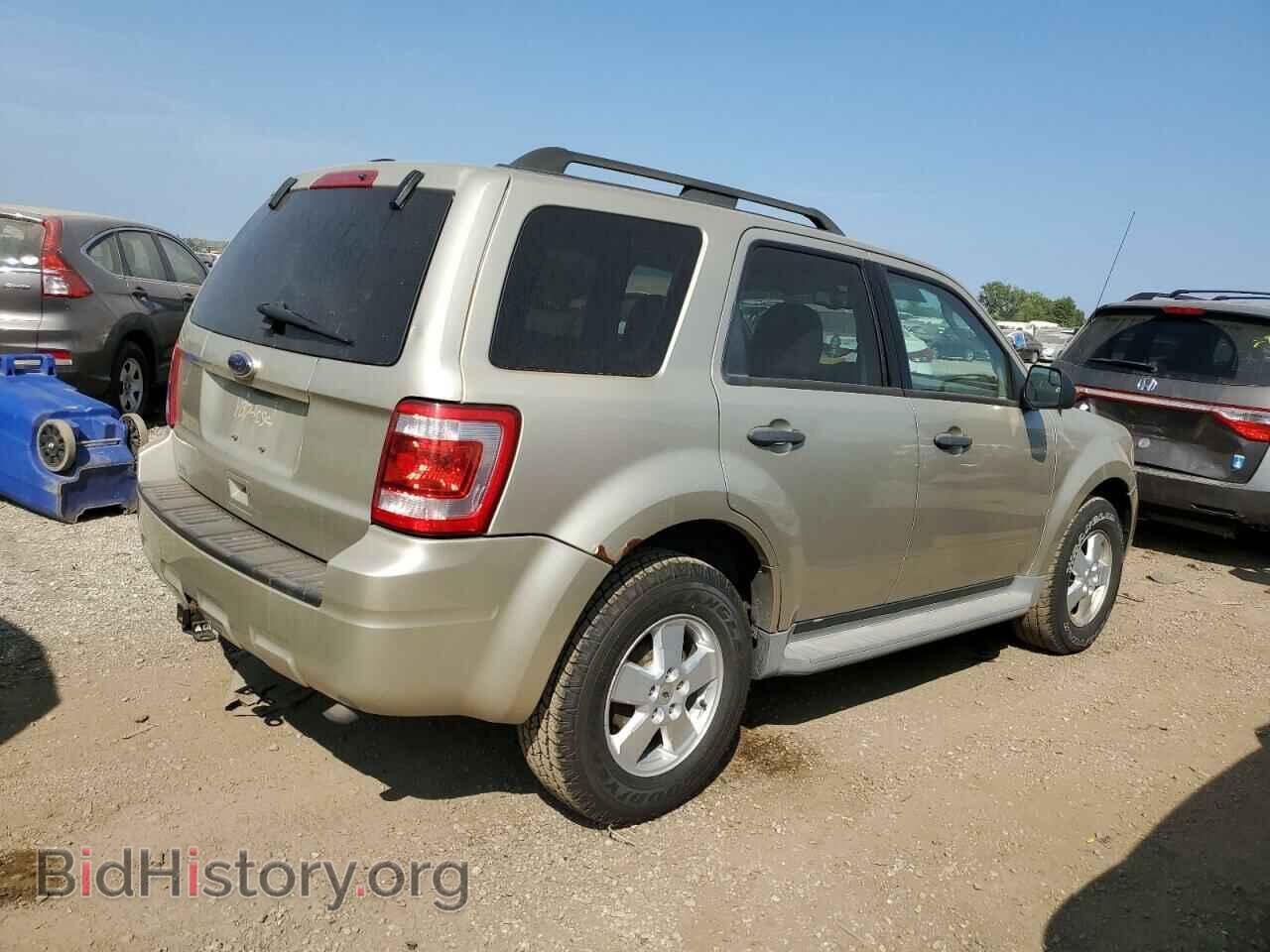 2010 FORD ESCAPE - VIN: 1FMCU9DG2AKC63489 - Фото 3
