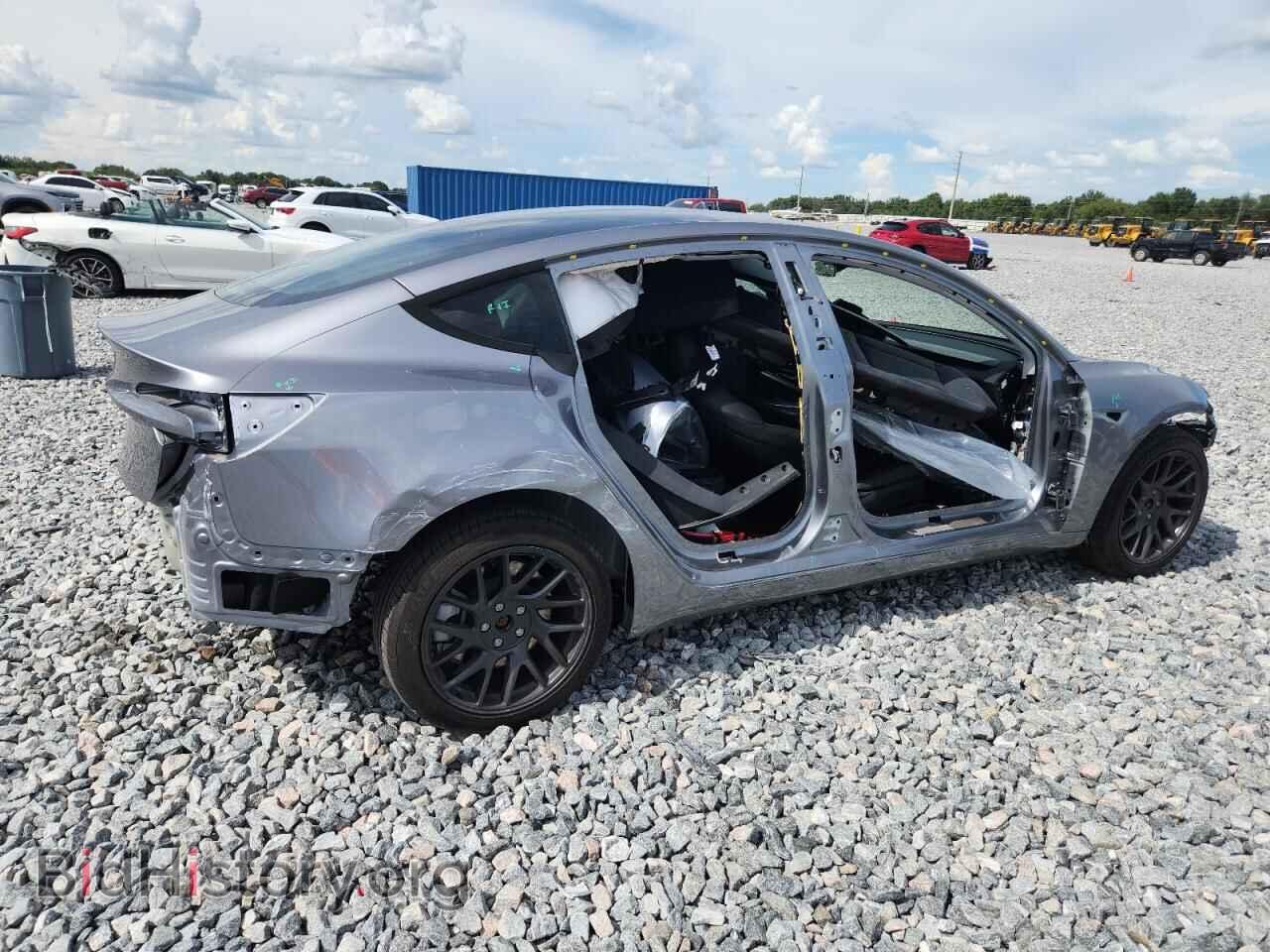 2025 TESLA MODEL 3 - VIN: 5YJ3E1EA1SF918334 - Фото 3