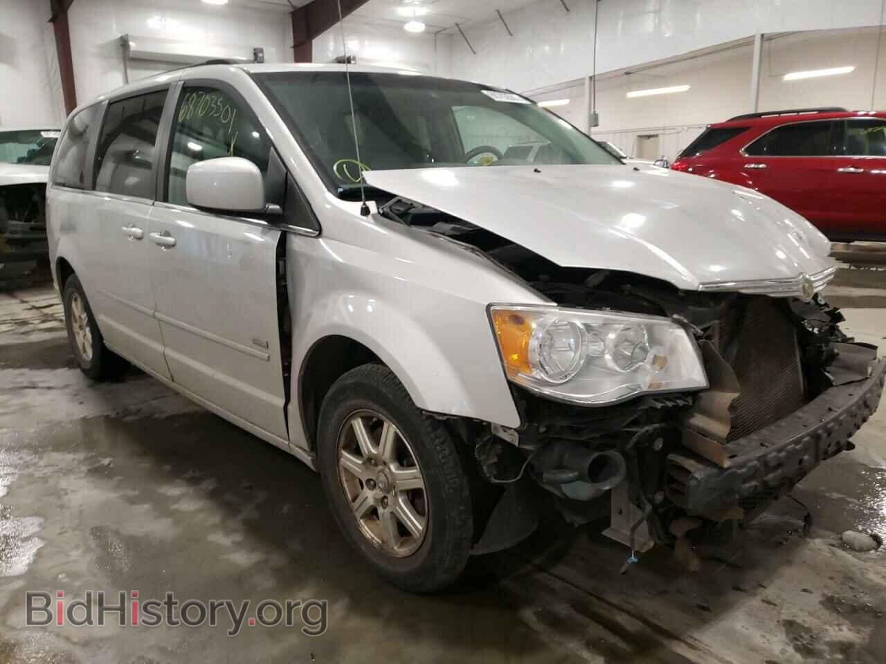 Photo 2A8HR54P28R796810 - CHRYSLER MINIVAN 2008