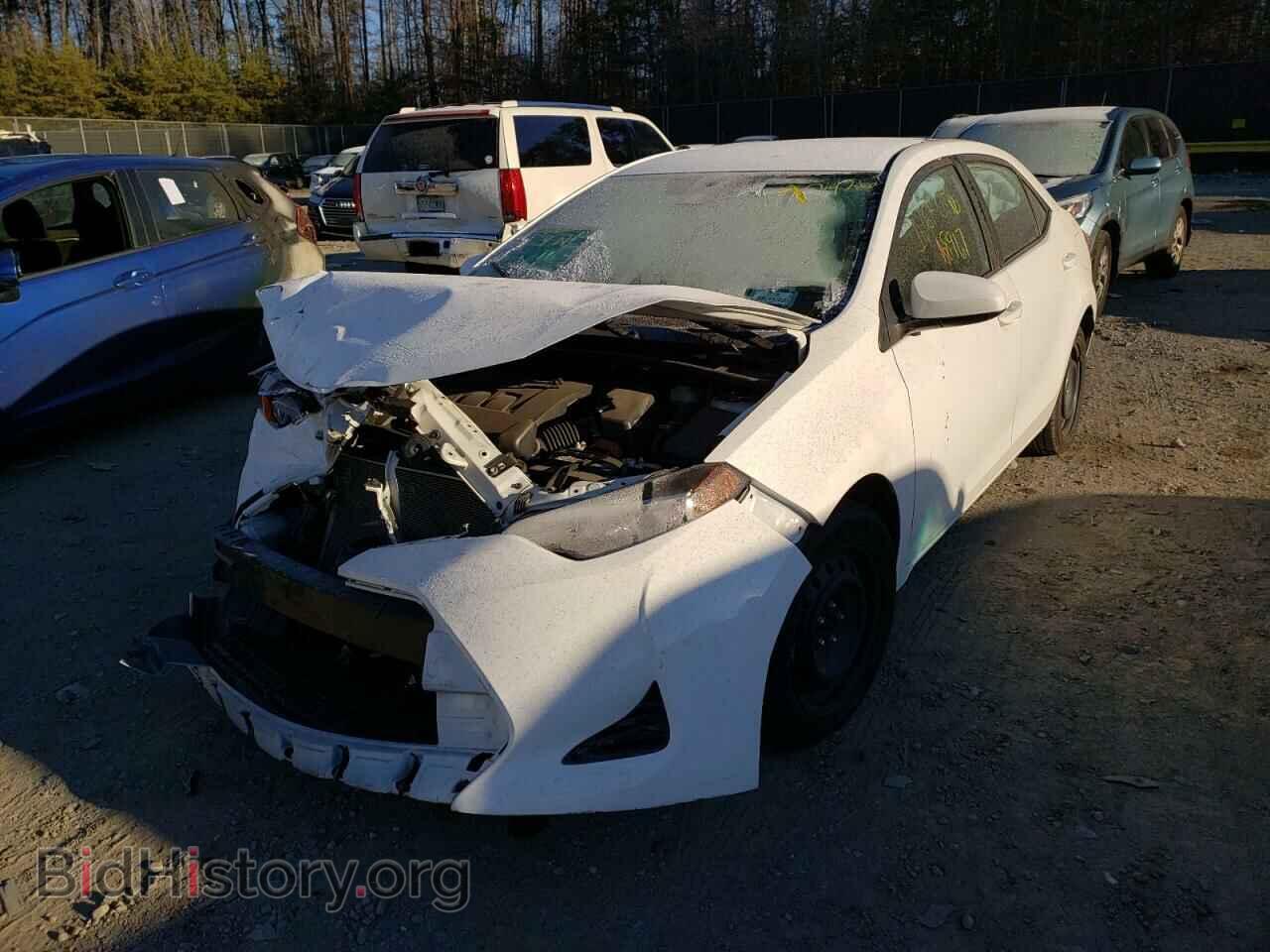 2017 TOYOTA COROLLA - VIN: 5YFBURHE8HP586823 - Фото 2