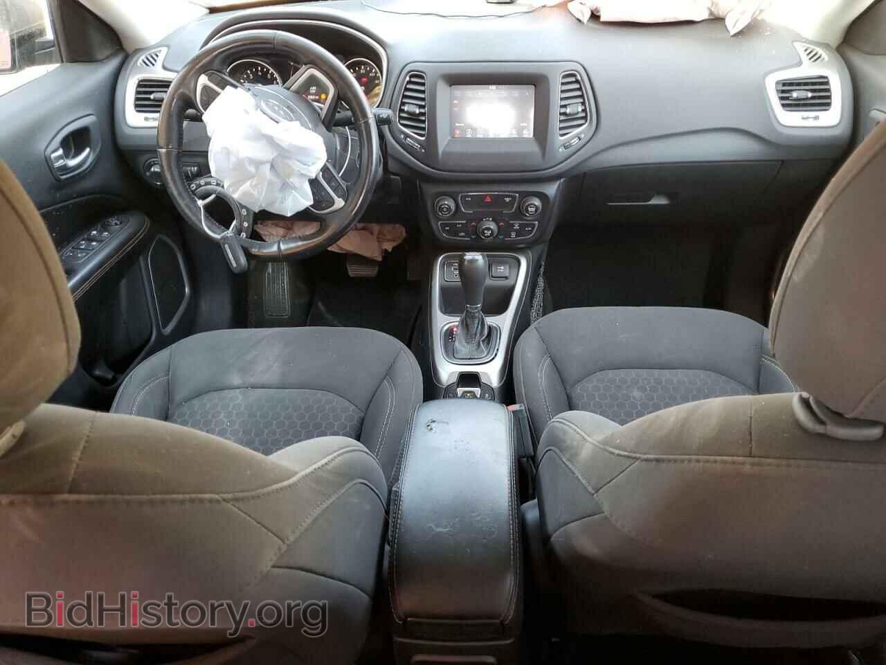 2019 JEEP COMPASS - VIN: 3C4NJCAB2KT623758 - Фото 8