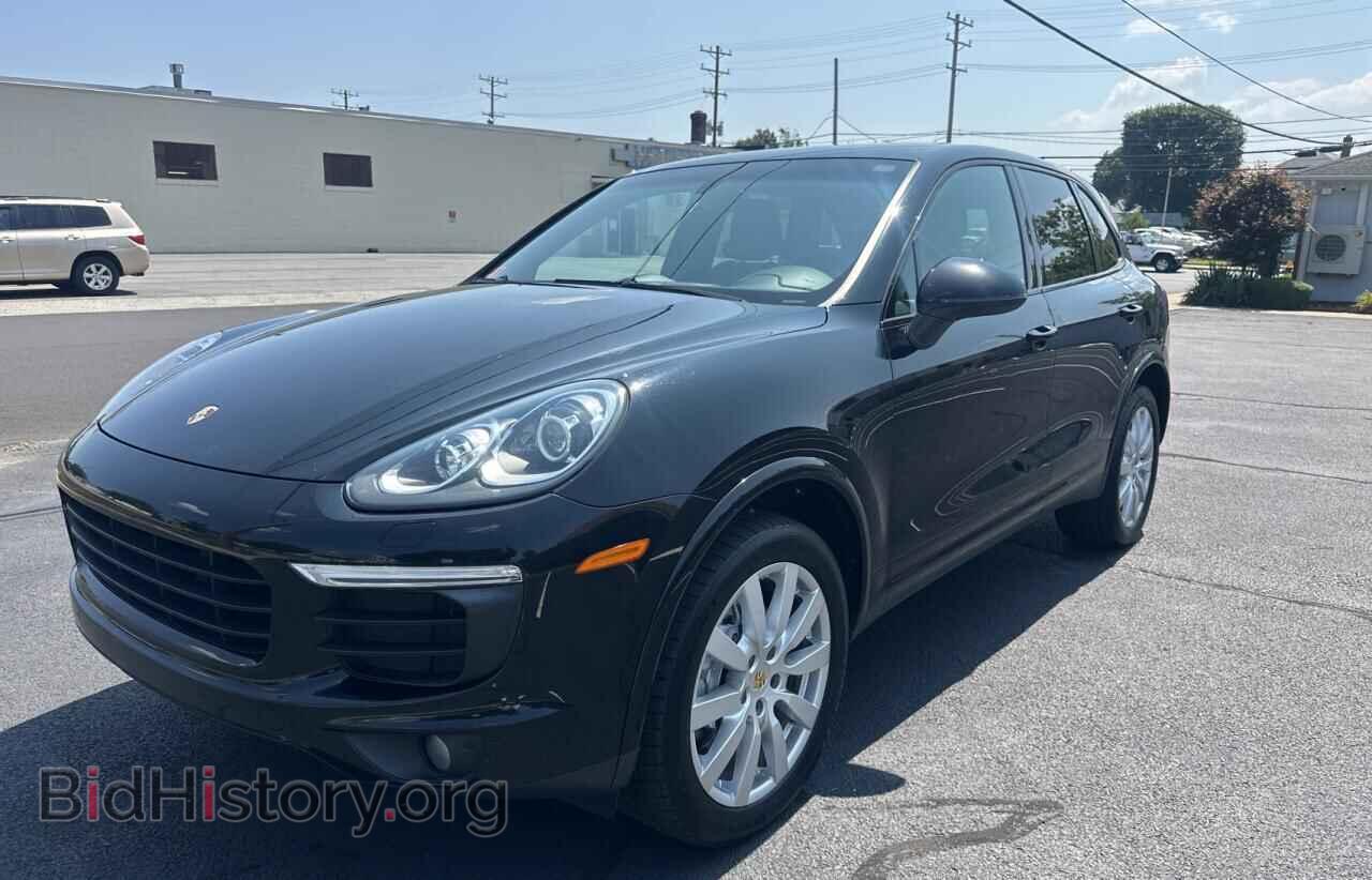 2017 PORSCHE CAYENNE - VIN: WP1AA2A21HKA80419 - Photo 2