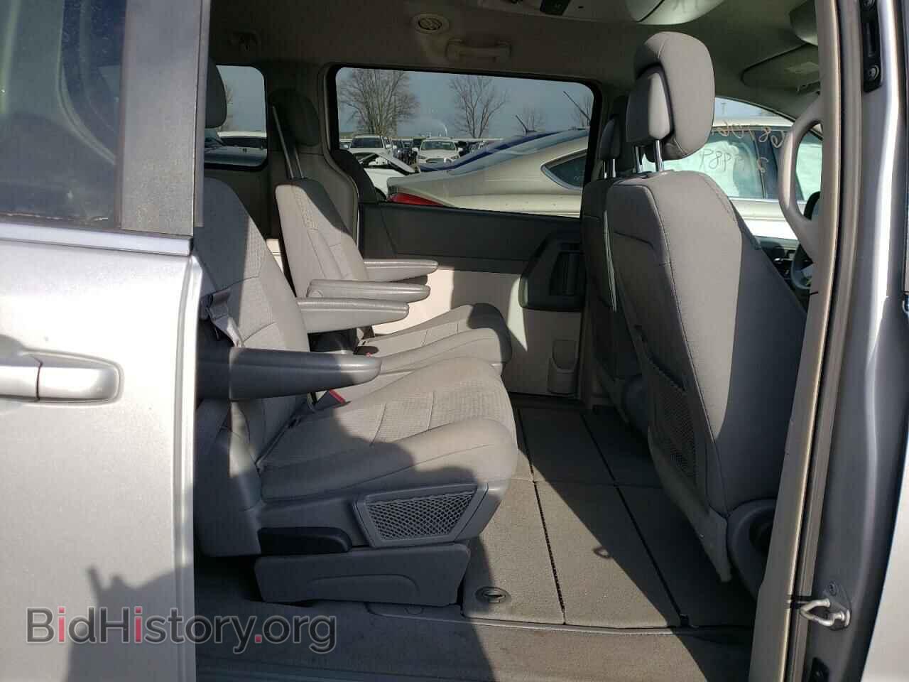2010 CHRYSLER MINIVAN - VIN: 2A4RR4DE4AR344488 - Фото 6
