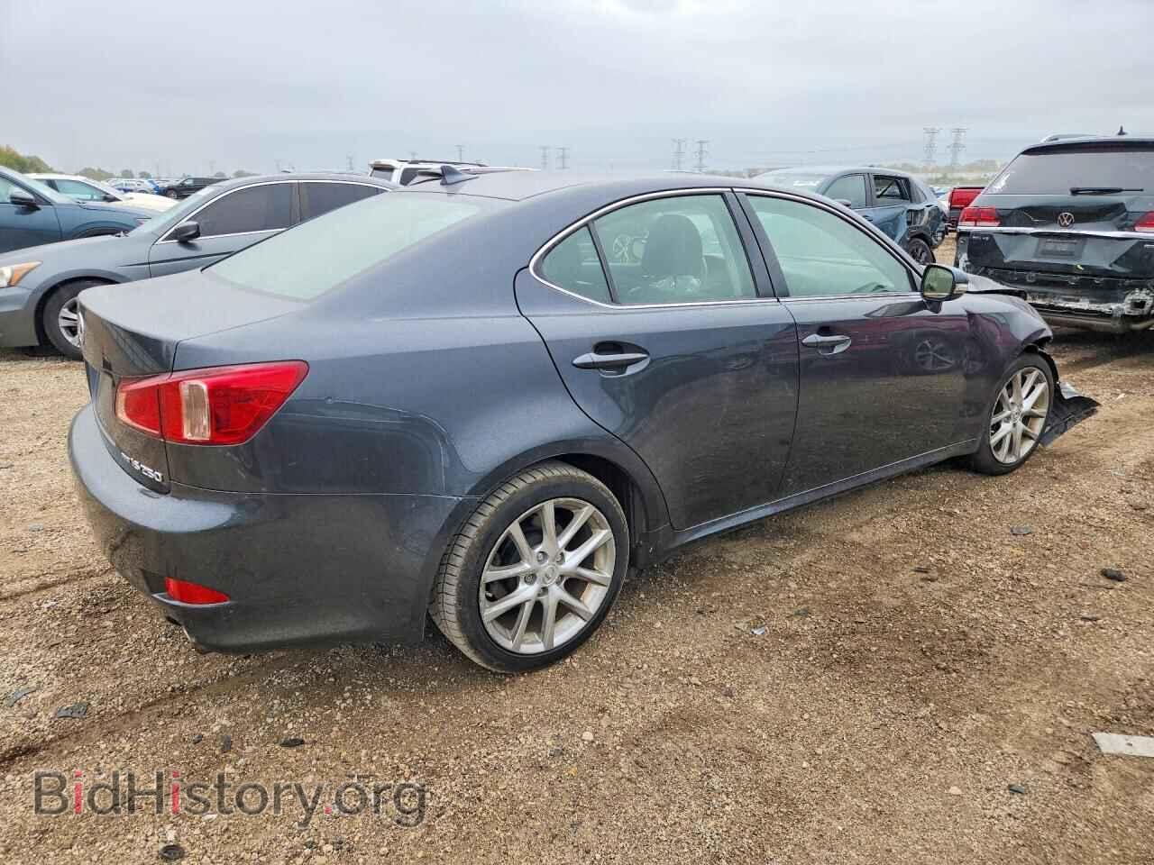 2011 LEXUS IS - VIN: JTHCF5C22B5049016 - Photo 3