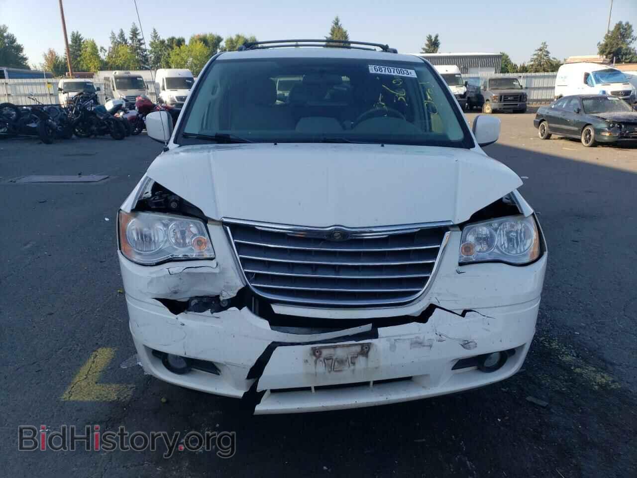 2010 CHRYSLER MINIVAN - VIN: 2A4RR5D16AR260479 - Фото 5