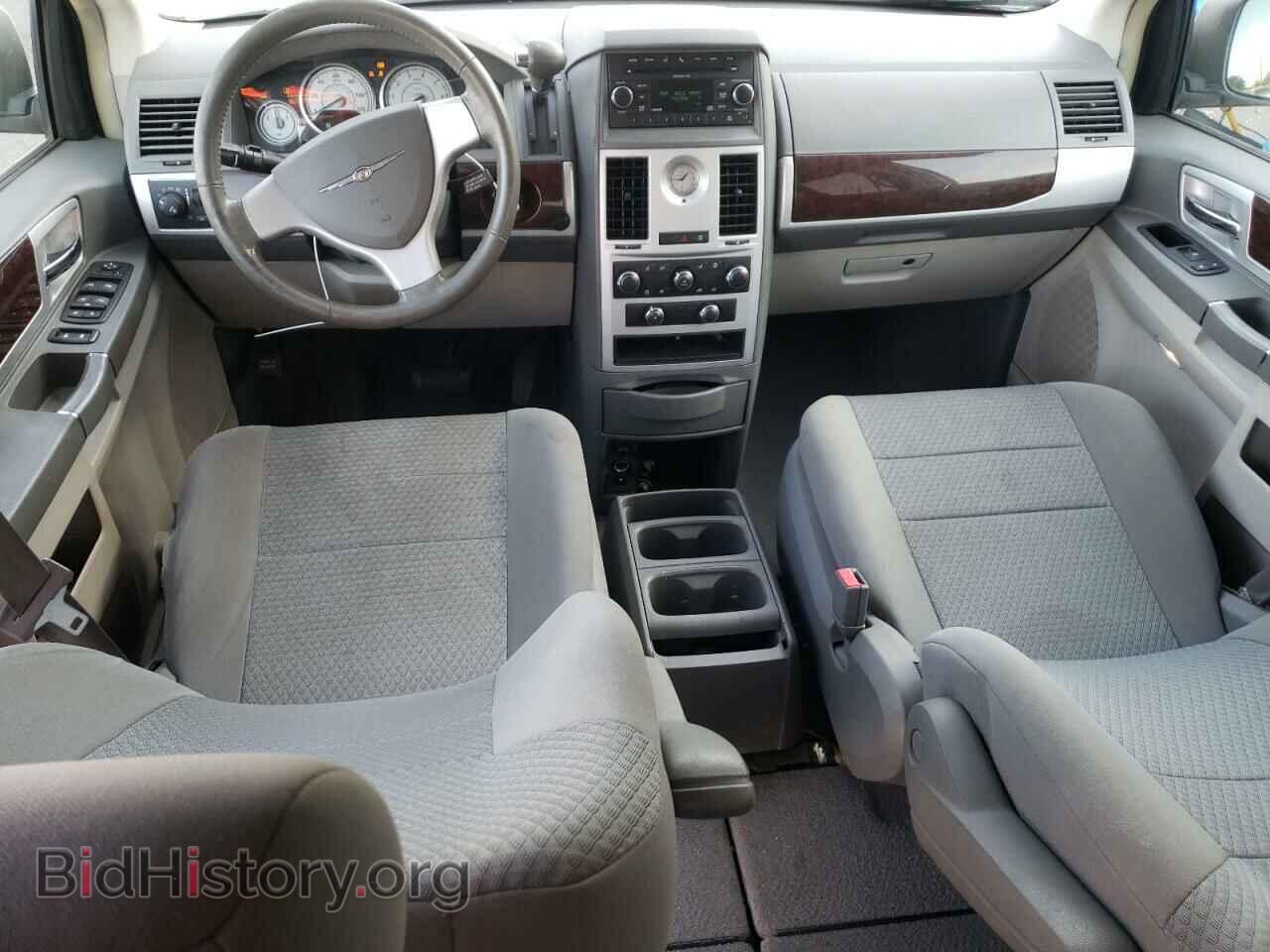 2010 CHRYSLER MINIVAN - VIN: 2A4RR5D16AR260479 - Фото 8