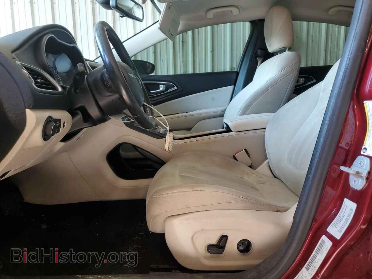 2016 CHRYSLER 200 - VIN: 1C3CCCAB5GN137037 - Фото 7