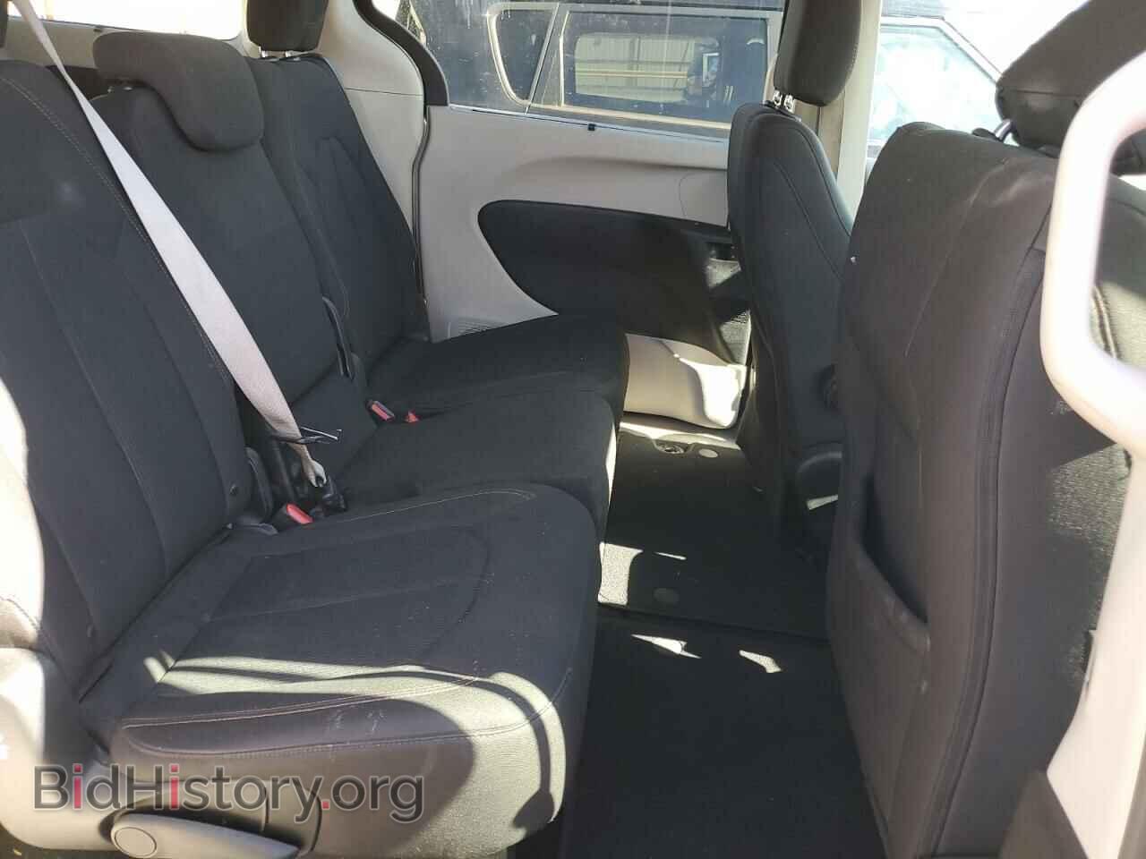 2017 CHRYSLER PACIFICA - VIN: 2C4RC1BGXHR770951 - Photo 11