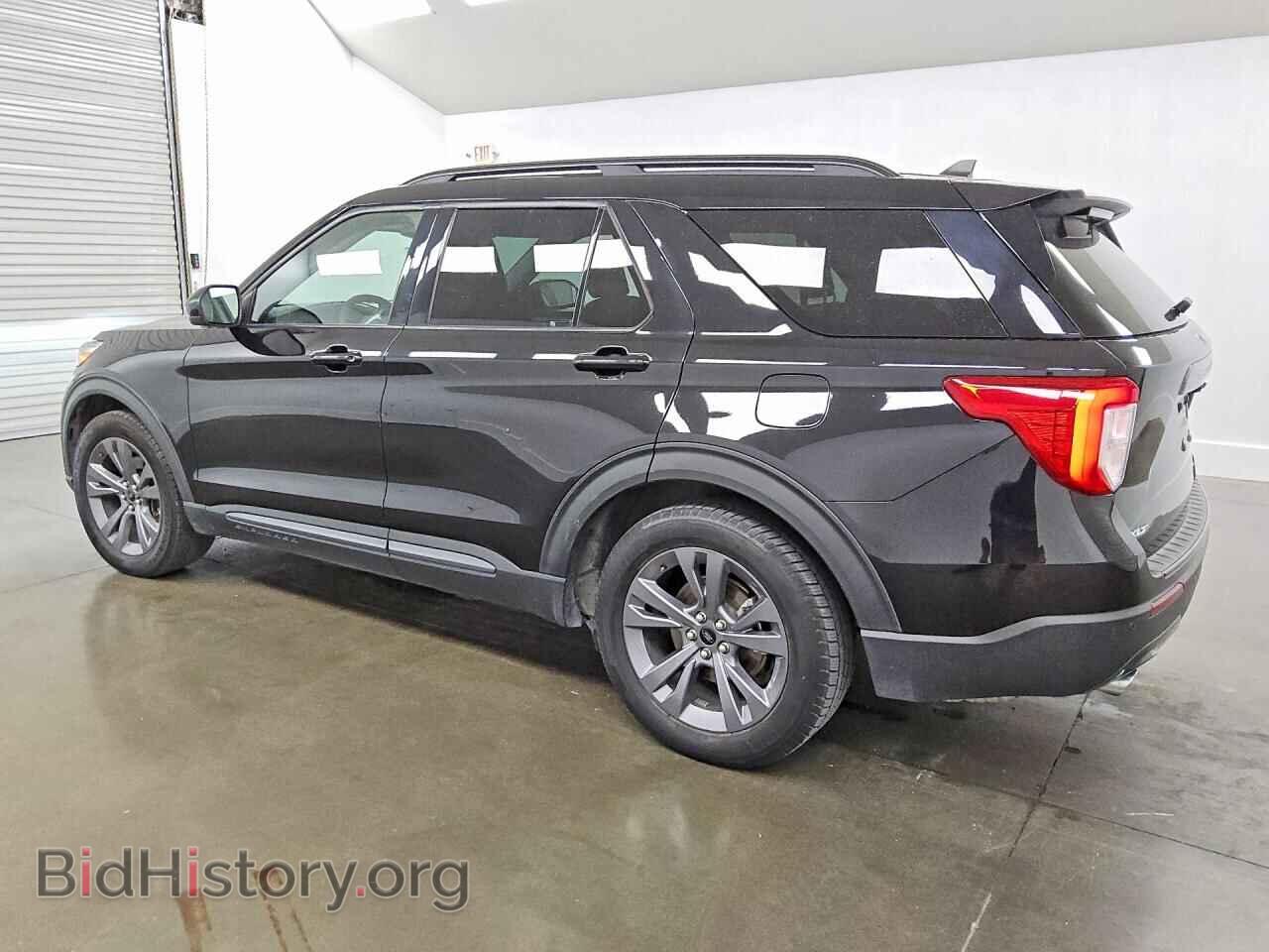 2022 Ford EXPLORER (VIN 1FMSK7DH7NGC52057) — photo 2 of 14