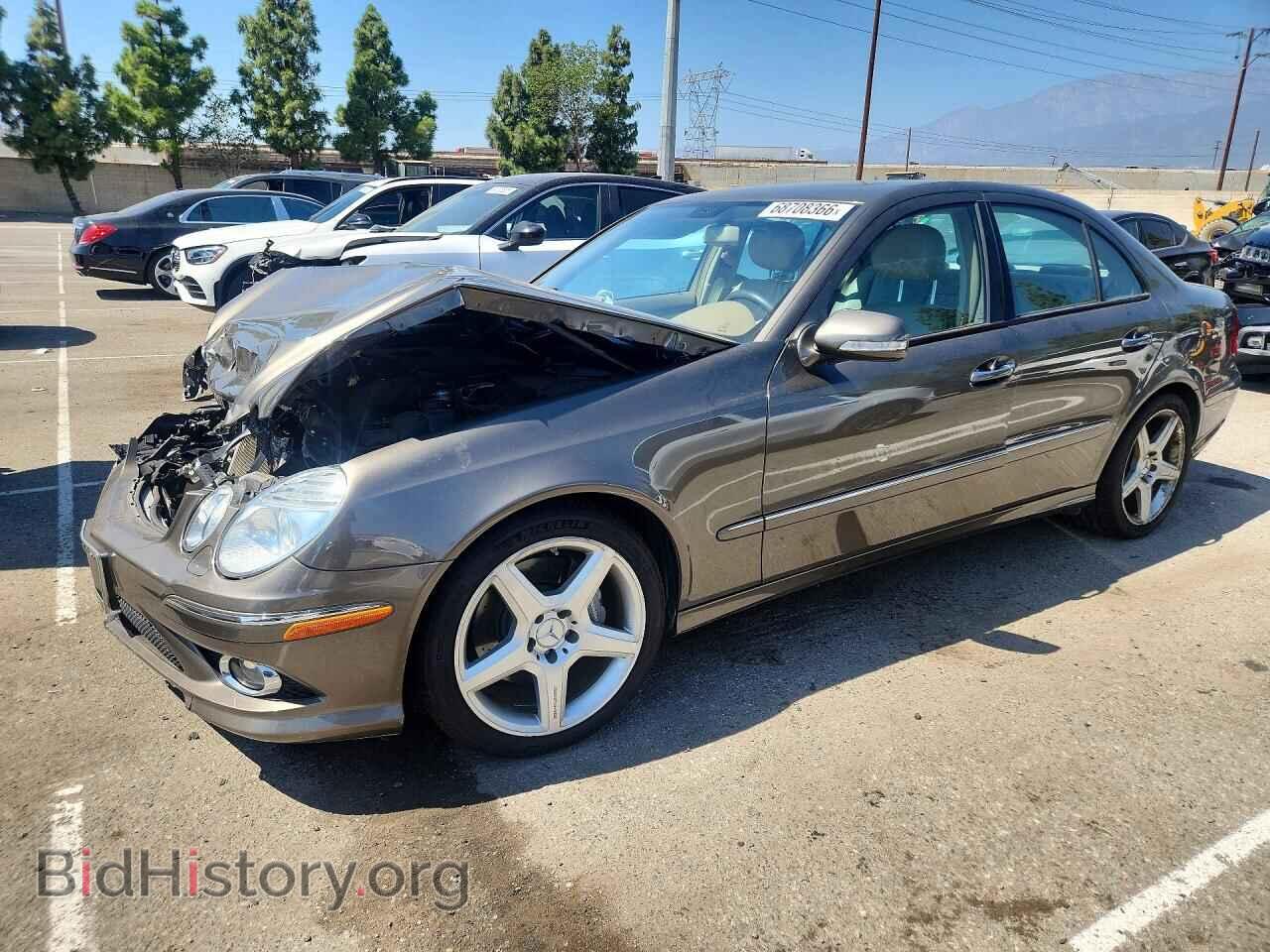 Photo WDBUF56X29B418934 - MERCEDES-BENZ E-CLASS 2009