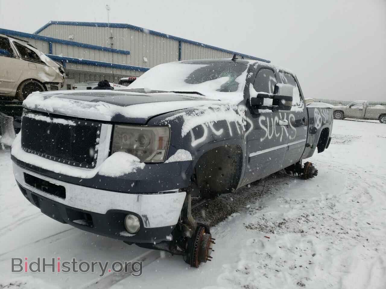 2013 GMC SIERRA - VIN: 1GT121C8XDF140999 - Фото 2