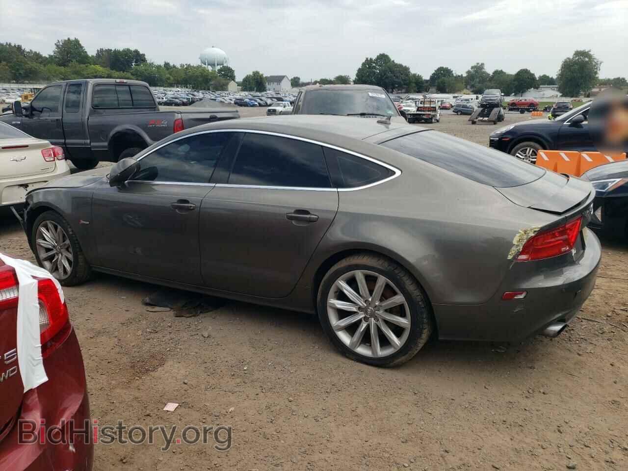 2012 AUDI A7 - VIN: WAUYGAFC8CN169628 - Photo 2