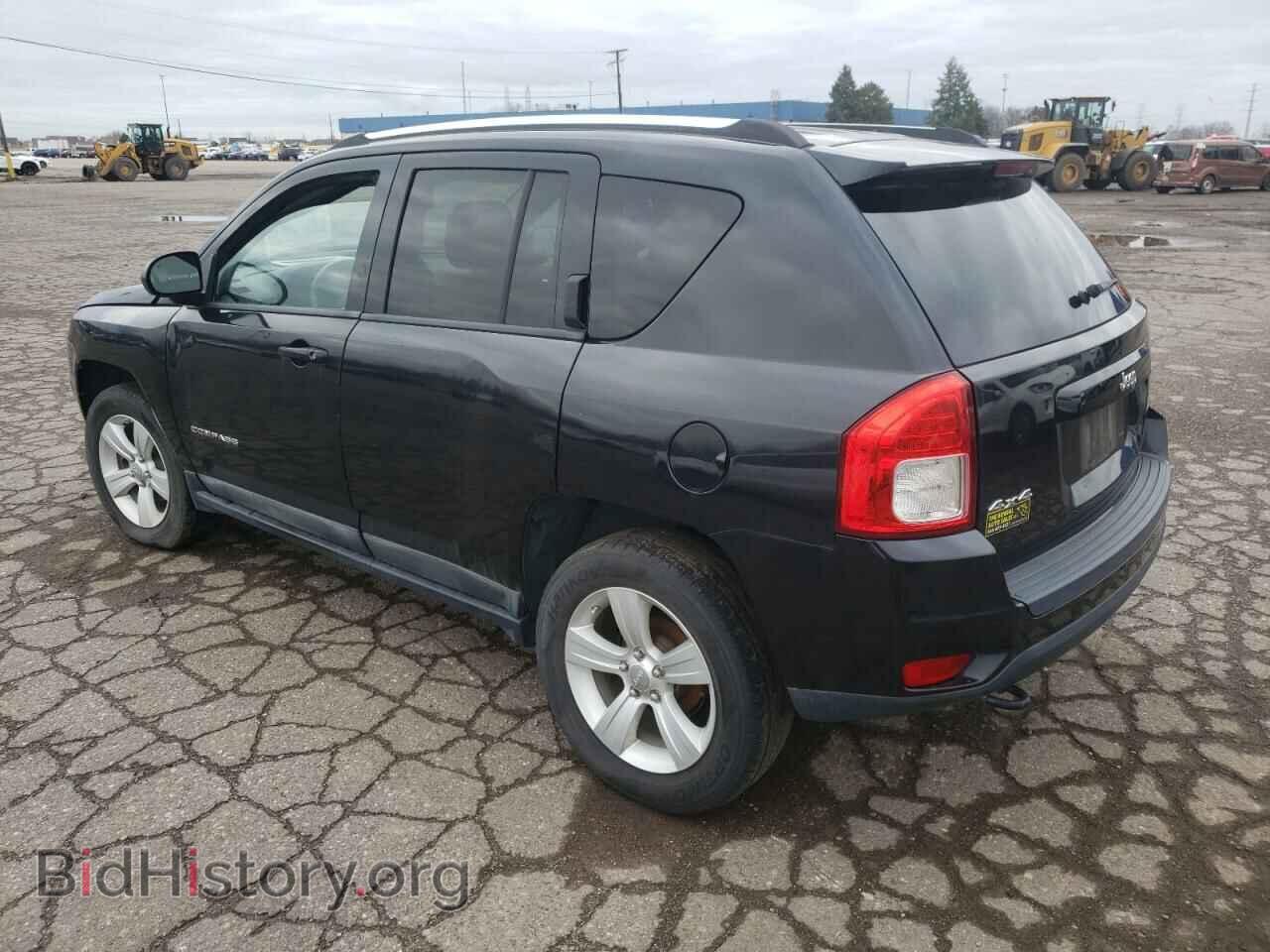 2011 JEEP COMPASS - VIN: 1J4NF1FB1BD152684 - Photo 2