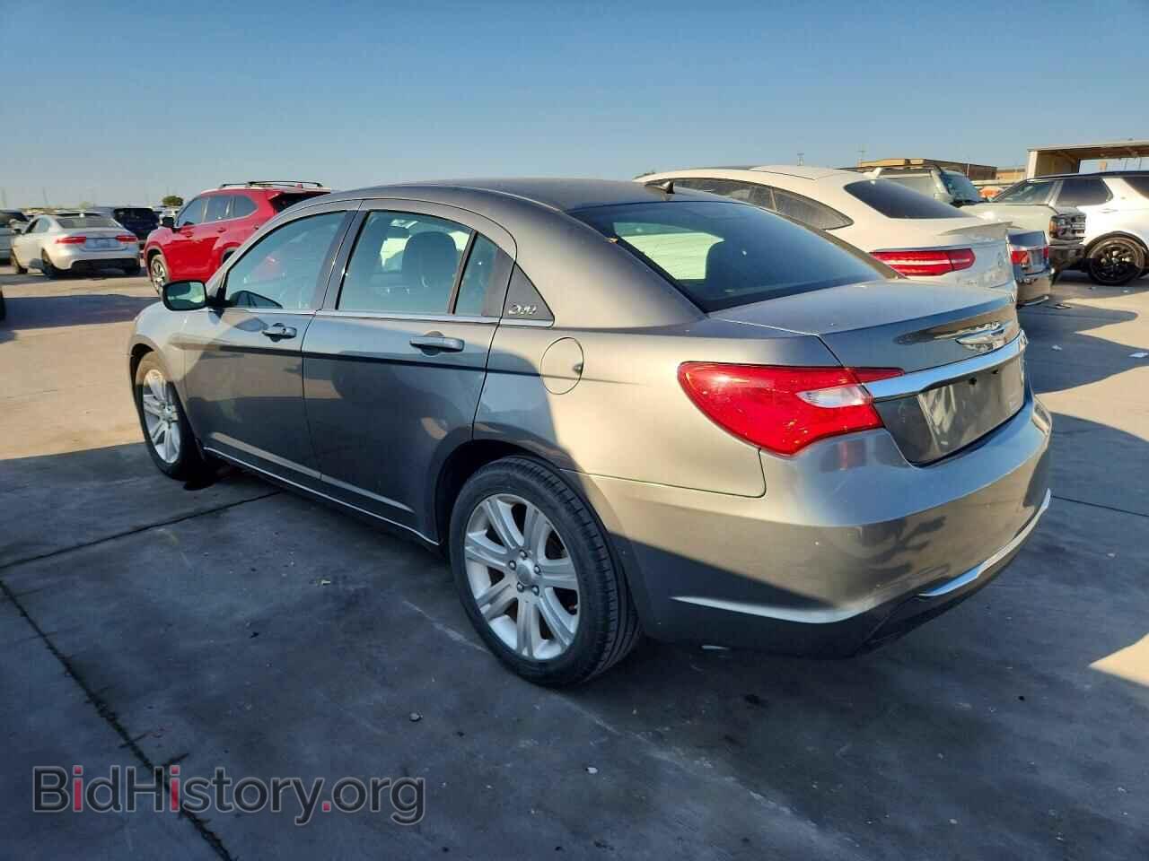 2013 CHRYSLER 200 - VIN: 1C3CCBBBXDN525112 - Photo 2