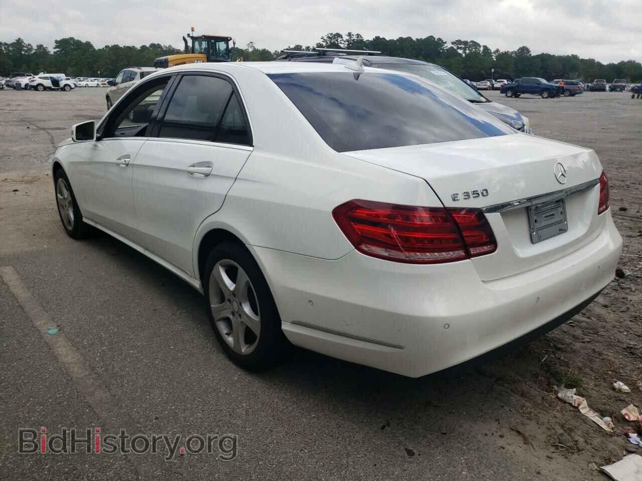 2014 MERCEDES-BENZ E-CLASS - VIN: WDDHF5KB1EA903228 - Фото 2