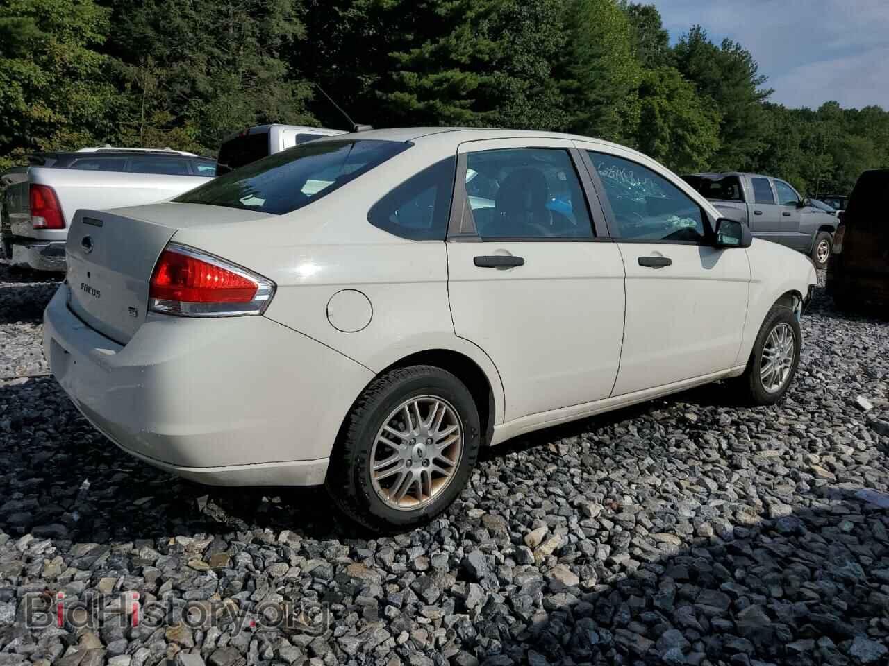2009 FORD FOCUS - VIN: 1FAHP35N89W242586 - Фото 3