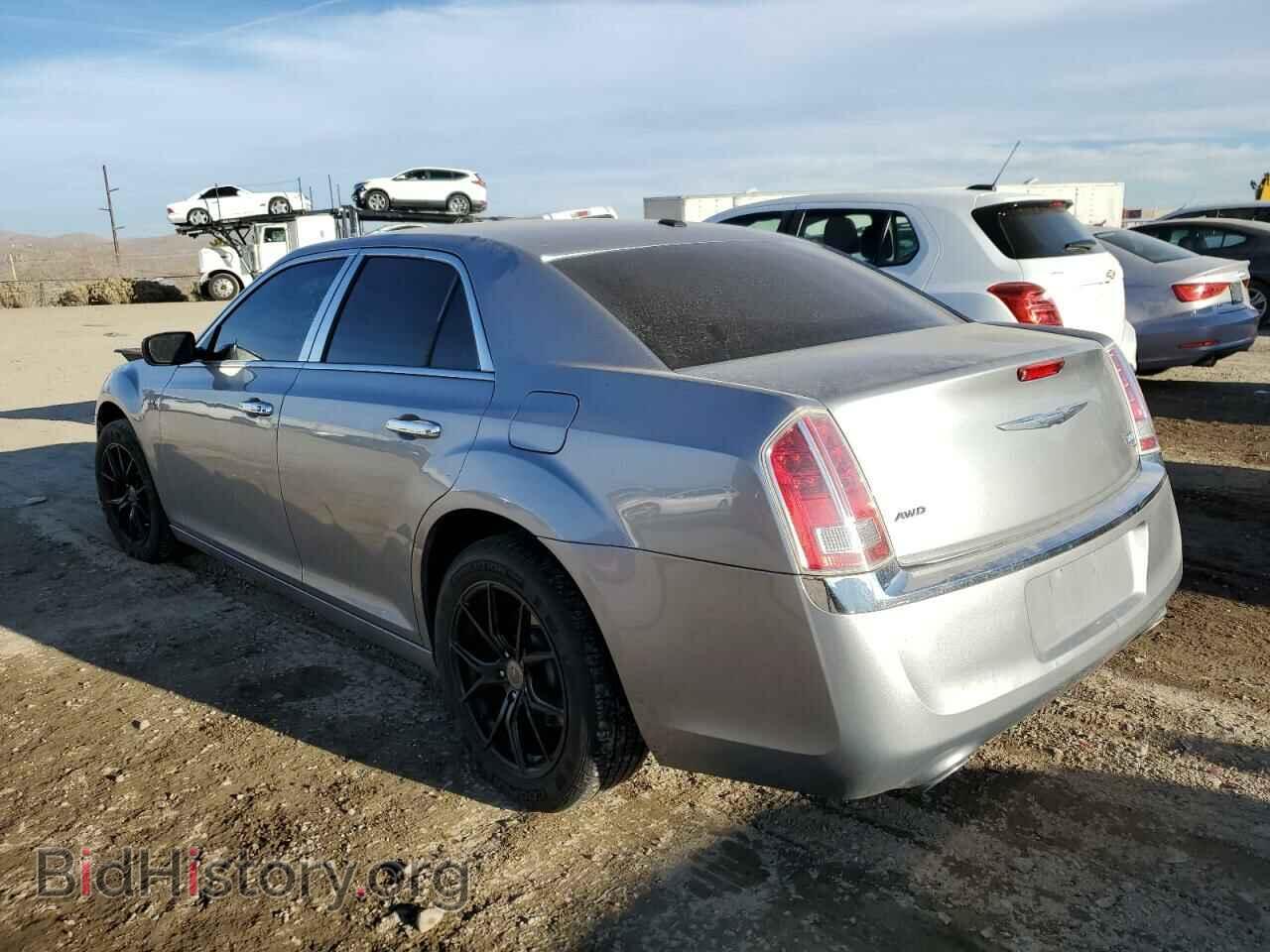 2013 CHRYSLER 300 - VIN: 2C3CCAKGXDH683089 - Фото 2