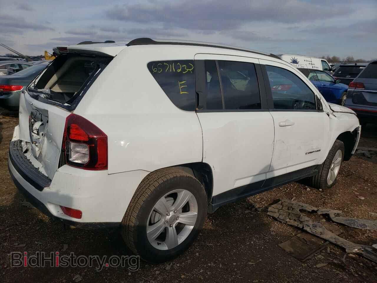 2015 JEEP COMPASS - VIN: 1C4NJCBB3FD372923 - Фото 3