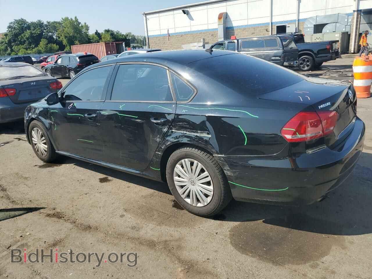 2015 VOLKSWAGEN PASSAT - VIN: 1VWAT7A38FC054230 - Фото 2