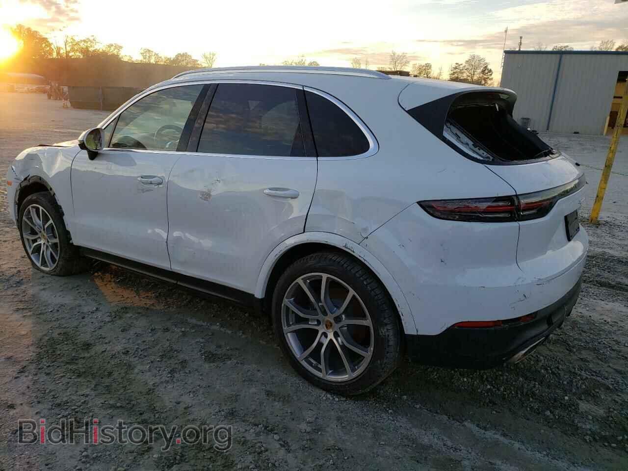 2019 PORSCHE CAYENNE - VIN: WP1AA2AY7KDA15087 - Photo 2