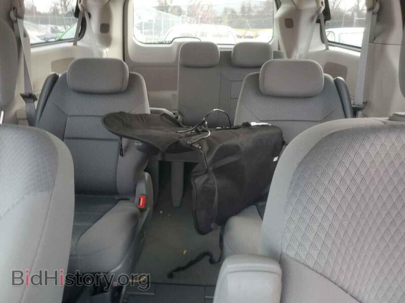 2010 Dodge CARAVAN (VIN 2D4RN3D15AR390830) — фото 10 из 13