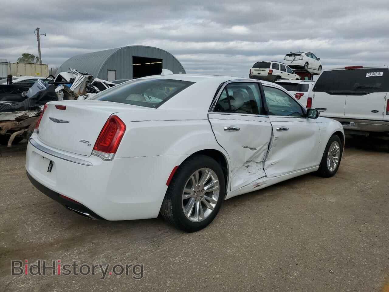 2017 CHRYSLER 300 - VIN: 2C3CCAEG7HH566359 - Фото 3