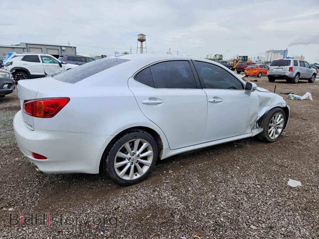 2010 LEXUS IS - VIN: JTHCF5C25A5041720 - Photo 3
