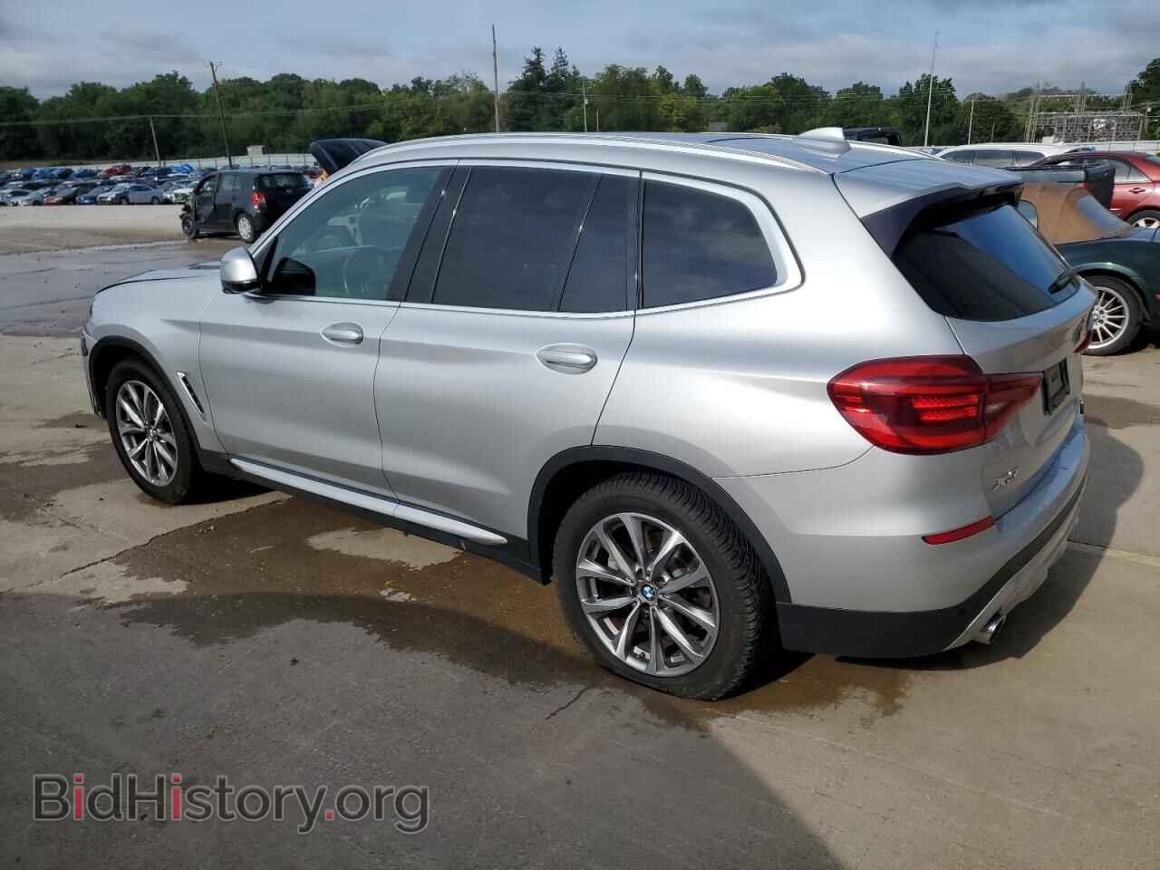 2018 BMW X3 - VIN: 5UXTR9C58JLD69964 - Фото 2