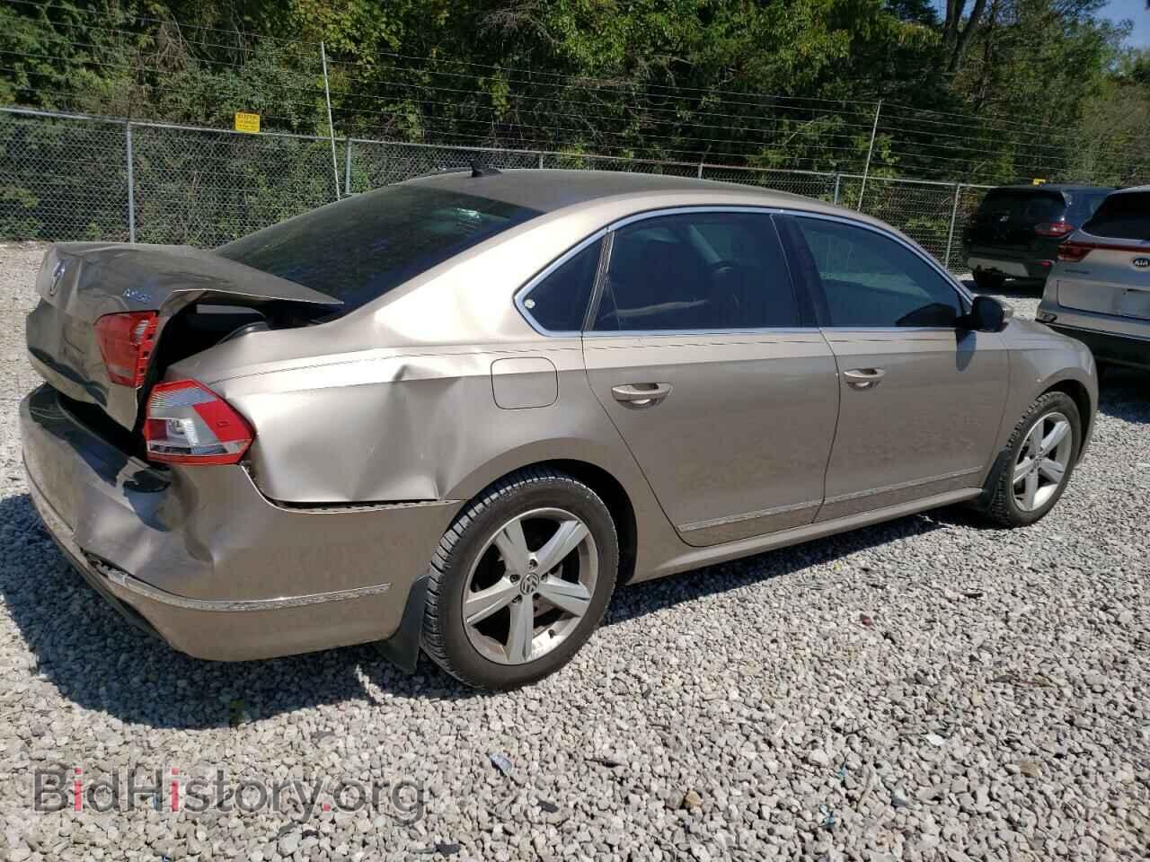 2015 VOLKSWAGEN PASSAT - VIN: 1VWBV7A33FC069779 - Фото 3