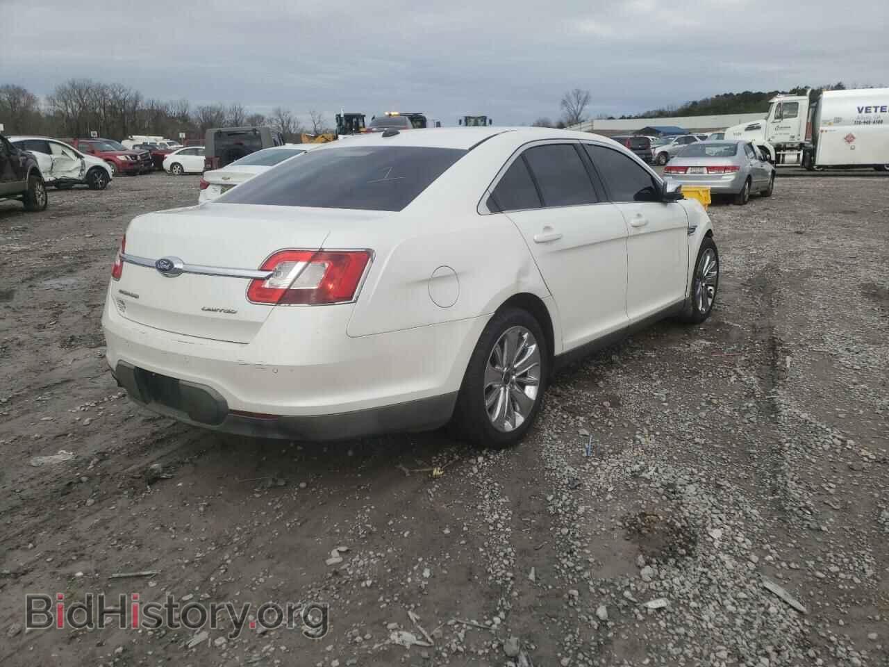 2011 FORD TAURUS - VIN: 1FAHP2FW9BG130901 - Фото 4
