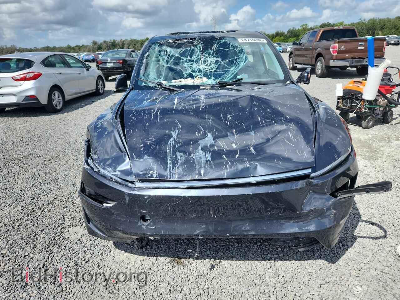 2026 TESLA MODEL Y - VIN: 7SAYGDEE7TA438238 - Photo 5