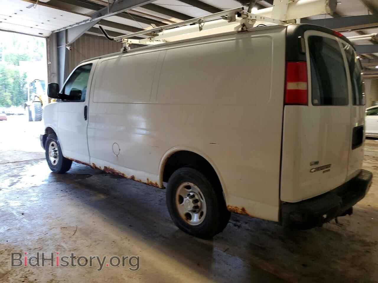 2011 CHEVROLET EXPRESS - VIN: 1GCWGFCA4B1169870 - Фото 2