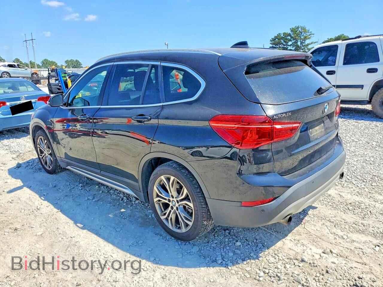 2016 BMW X1 - VIN: WBXHT3C36G5E49171 - Фото 2