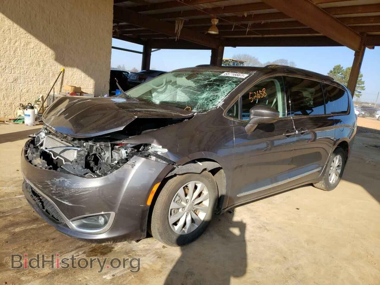 2019 CHRYSLER PACIFICA - VIN: 2C4RC1BG8KR651674 - Photo 2