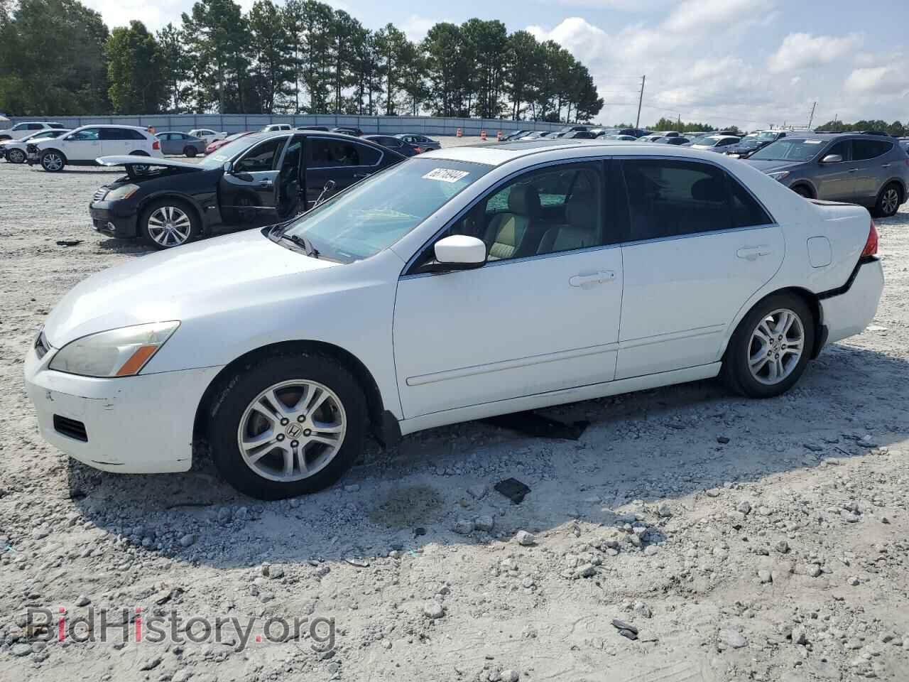 Photo 1HGCM56776A146497 - HONDA ACCORD 2006